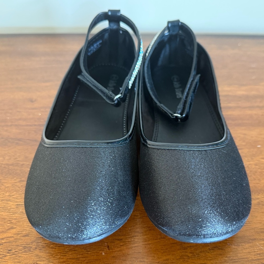 Jelly Beans Sparkly Black Dress Shoes for Kids Cute Anklet Strap Size 4
